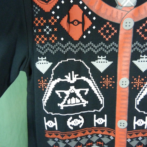 Star Wars Medium Darth Vader Sweatshirt New X-Mas - Picture 5 of 7